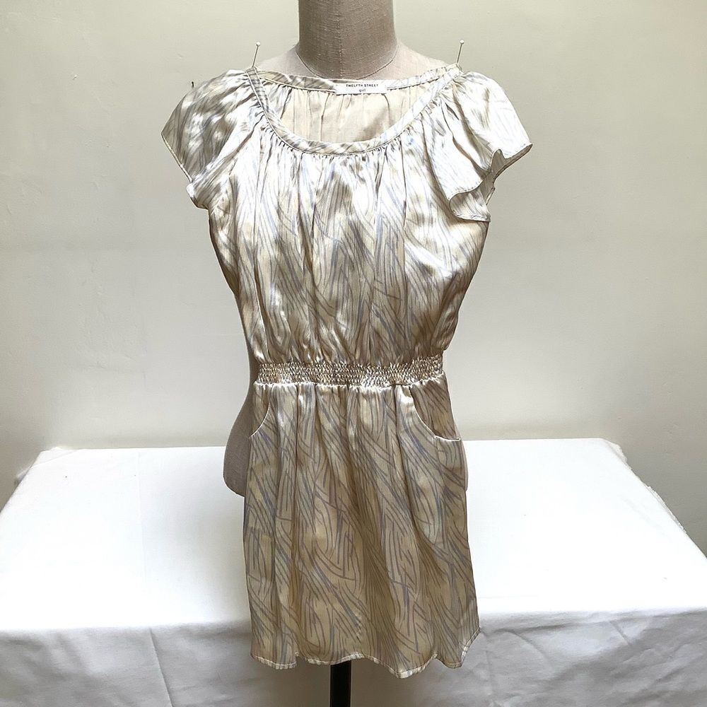 Cynthia Vincent Silk Dress 10/12